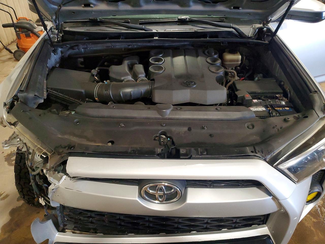 Toyota 4Runner Sr5