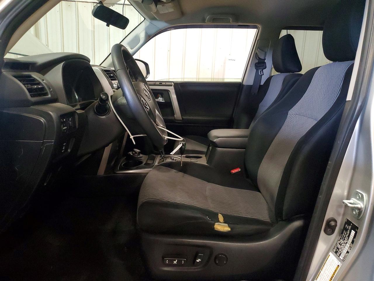 Toyota 4Runner Sr5