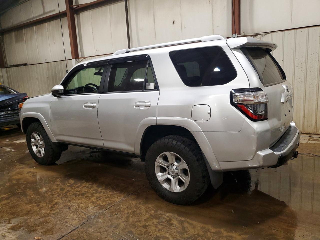 Toyota 4Runner Sr5