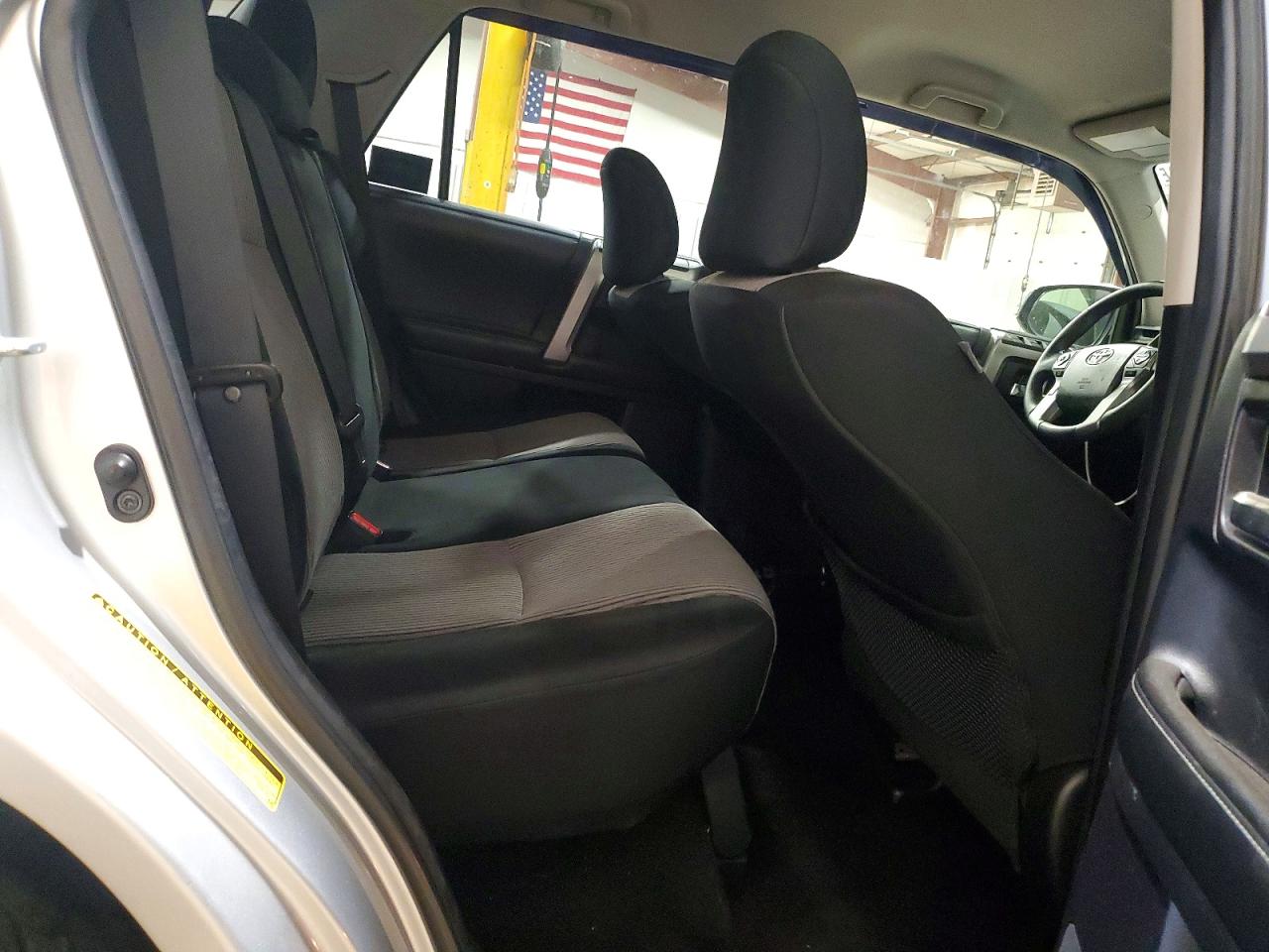 Toyota 4Runner Sr5