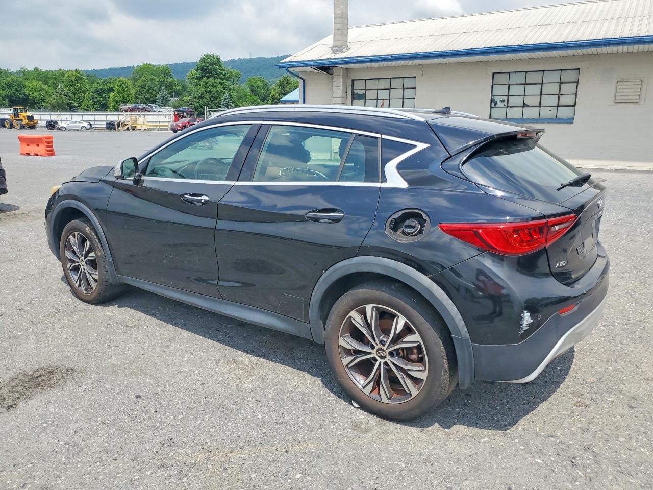 INFINITI Qx Premium