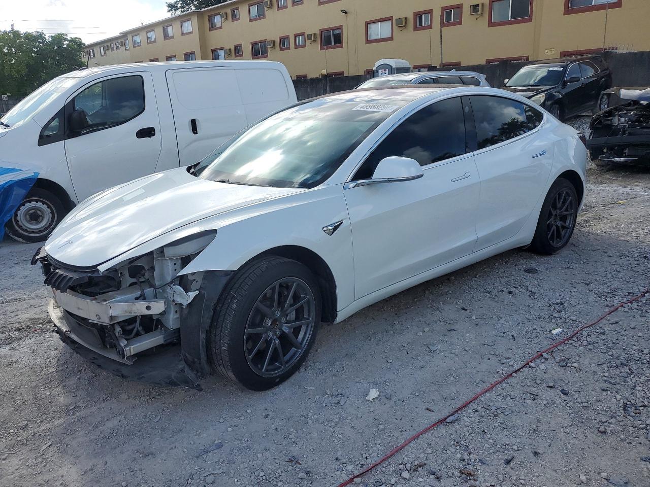 Salvage Tesla Model 3 Image