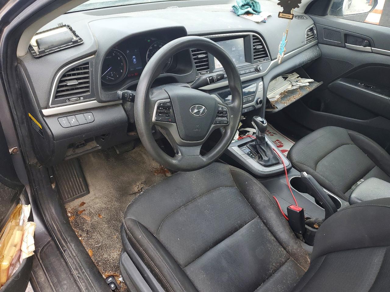 Hyundai ELANTRA Sel