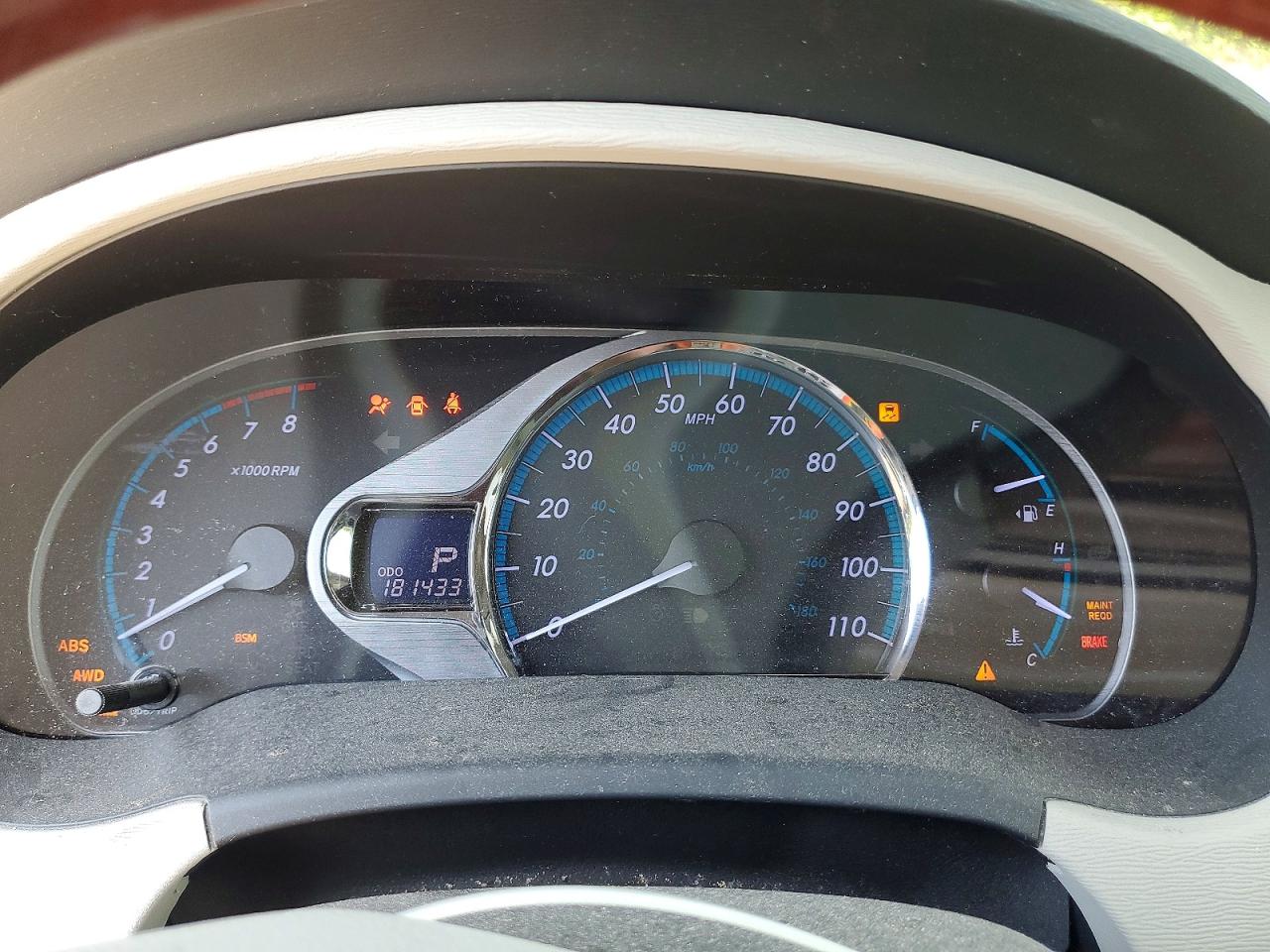 Toyota Sienna Limited 7-passenger