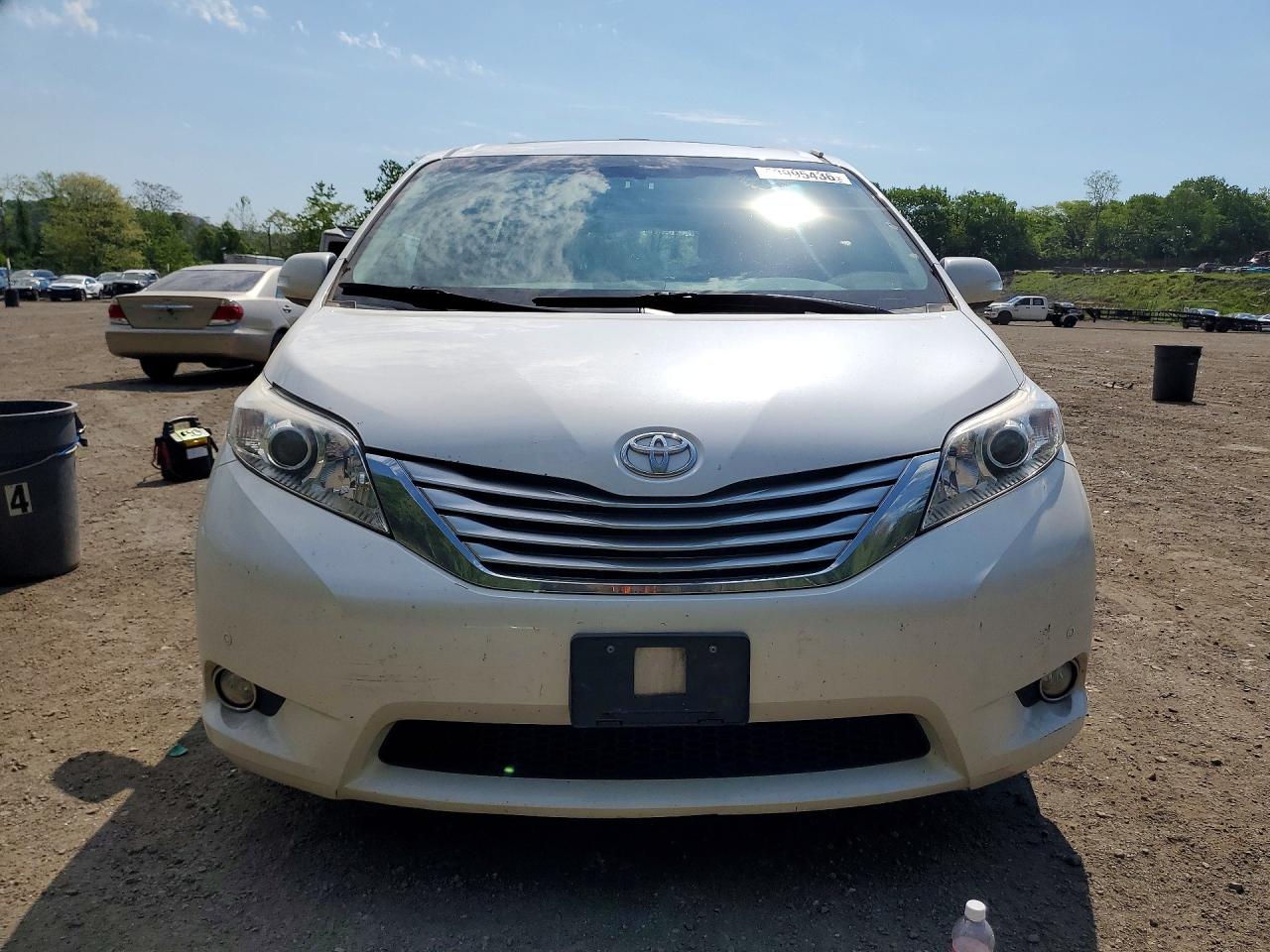 Toyota Sienna Limited 7-passenger