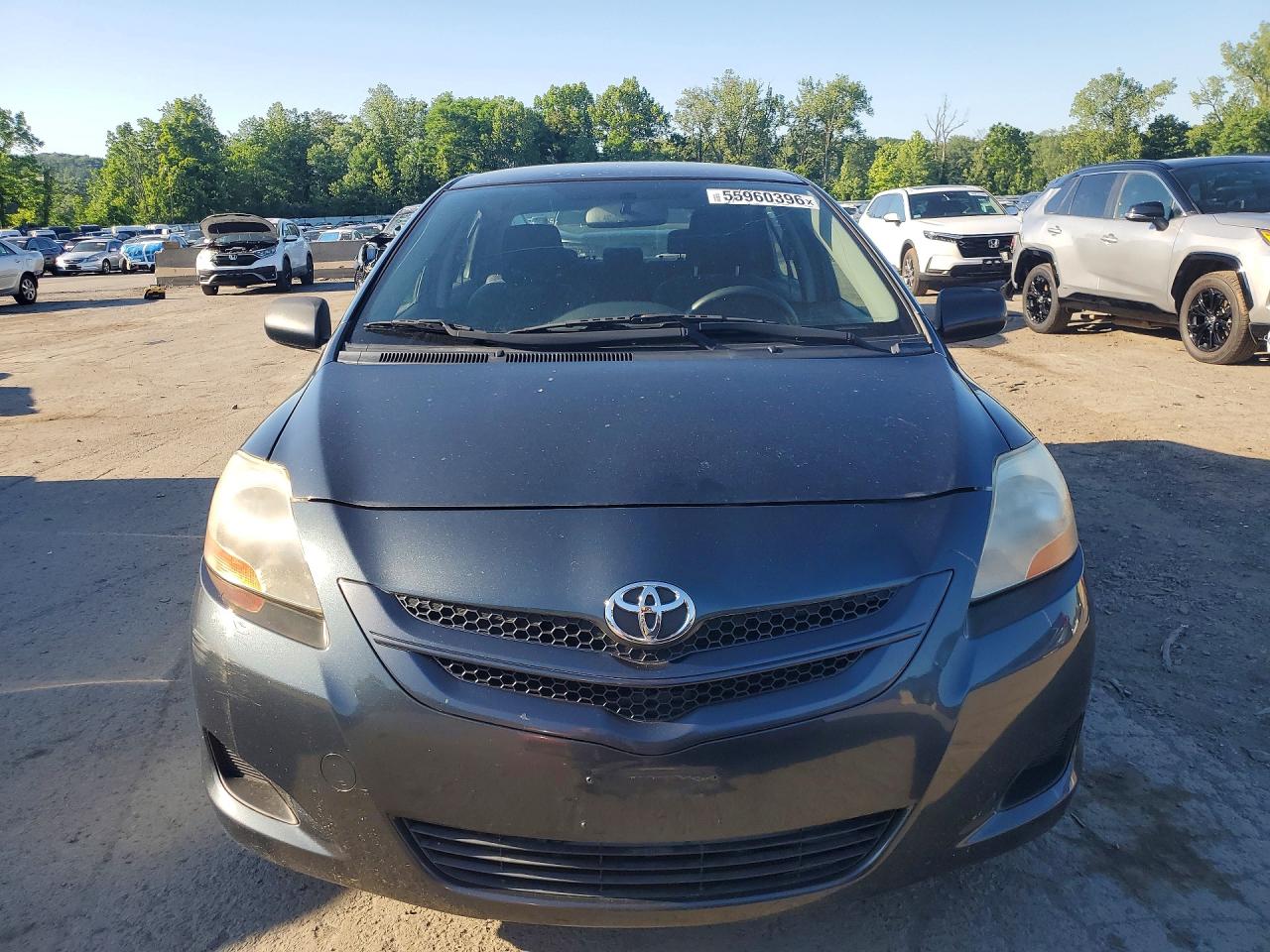 Toyota Yaris Base