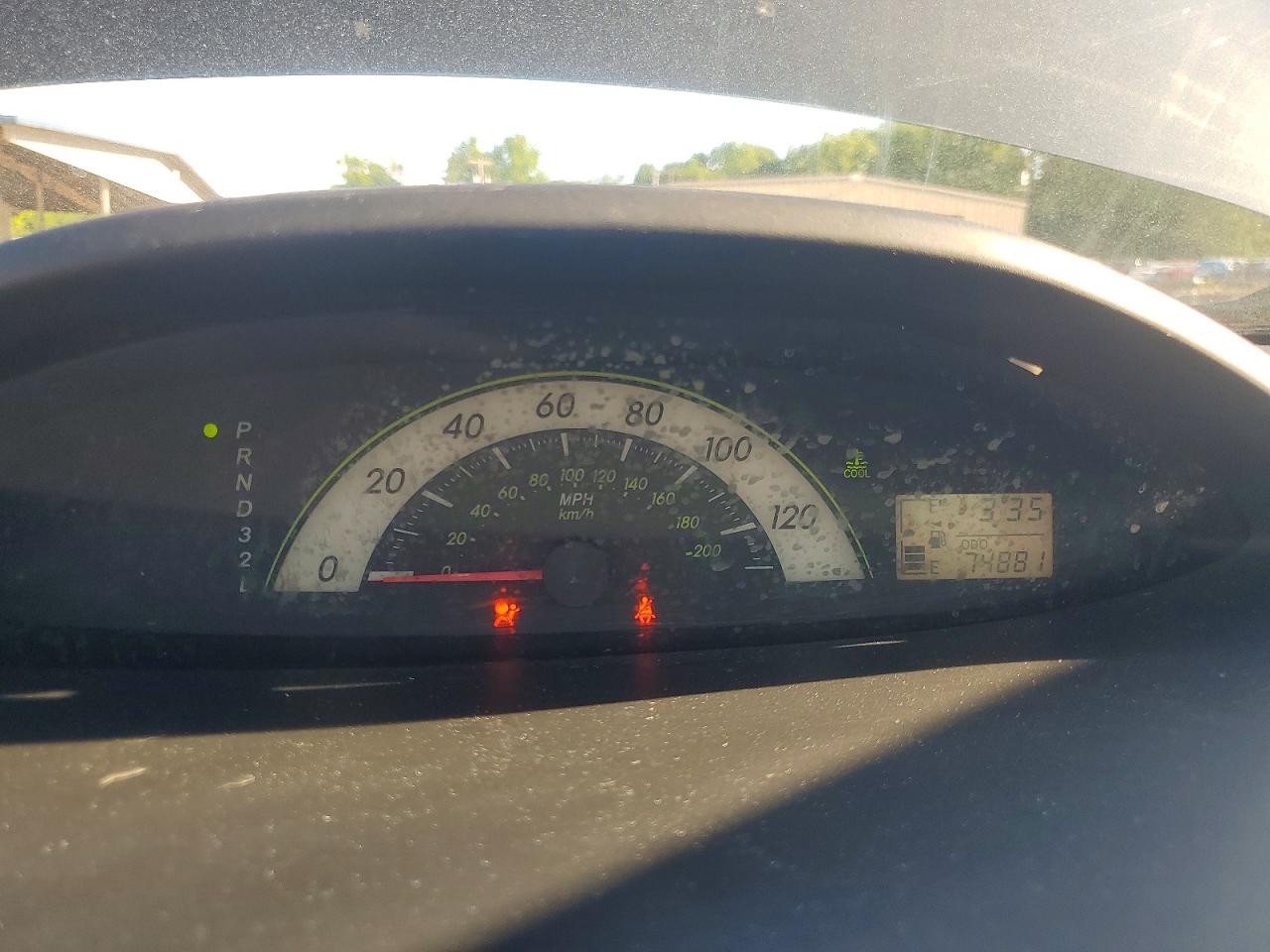Toyota Yaris Base