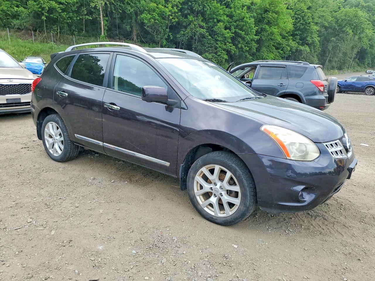 Nissan Rogue S