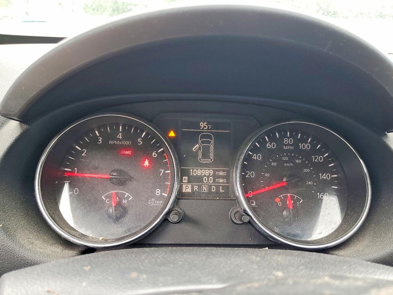 Nissan Rogue S