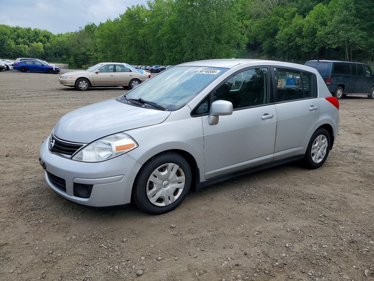 Salvage Nissan Versa Image
