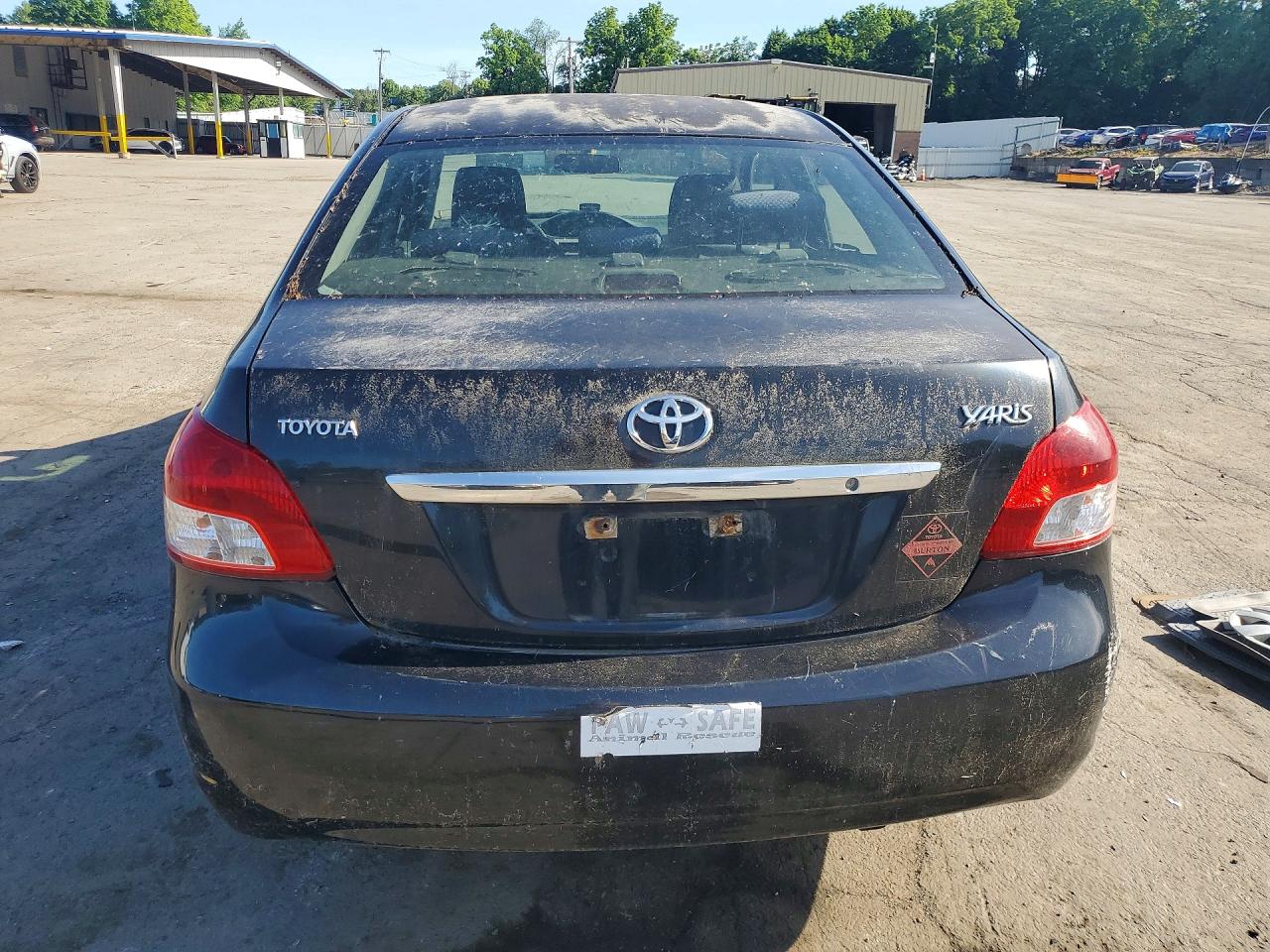 Toyota Yaris Base