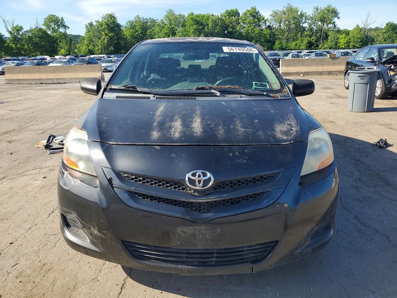 Toyota Yaris Base