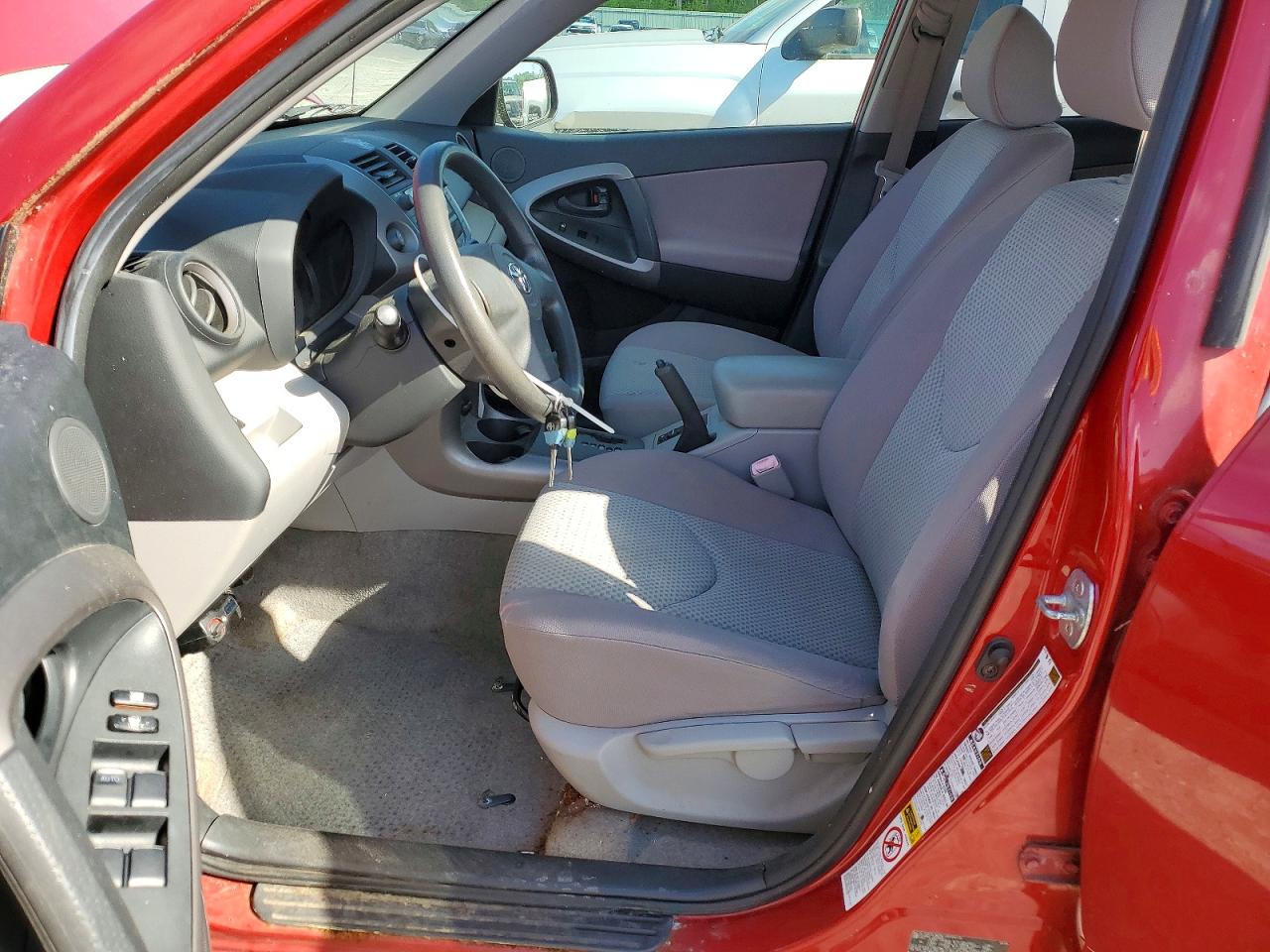 Toyota RAV4 Base