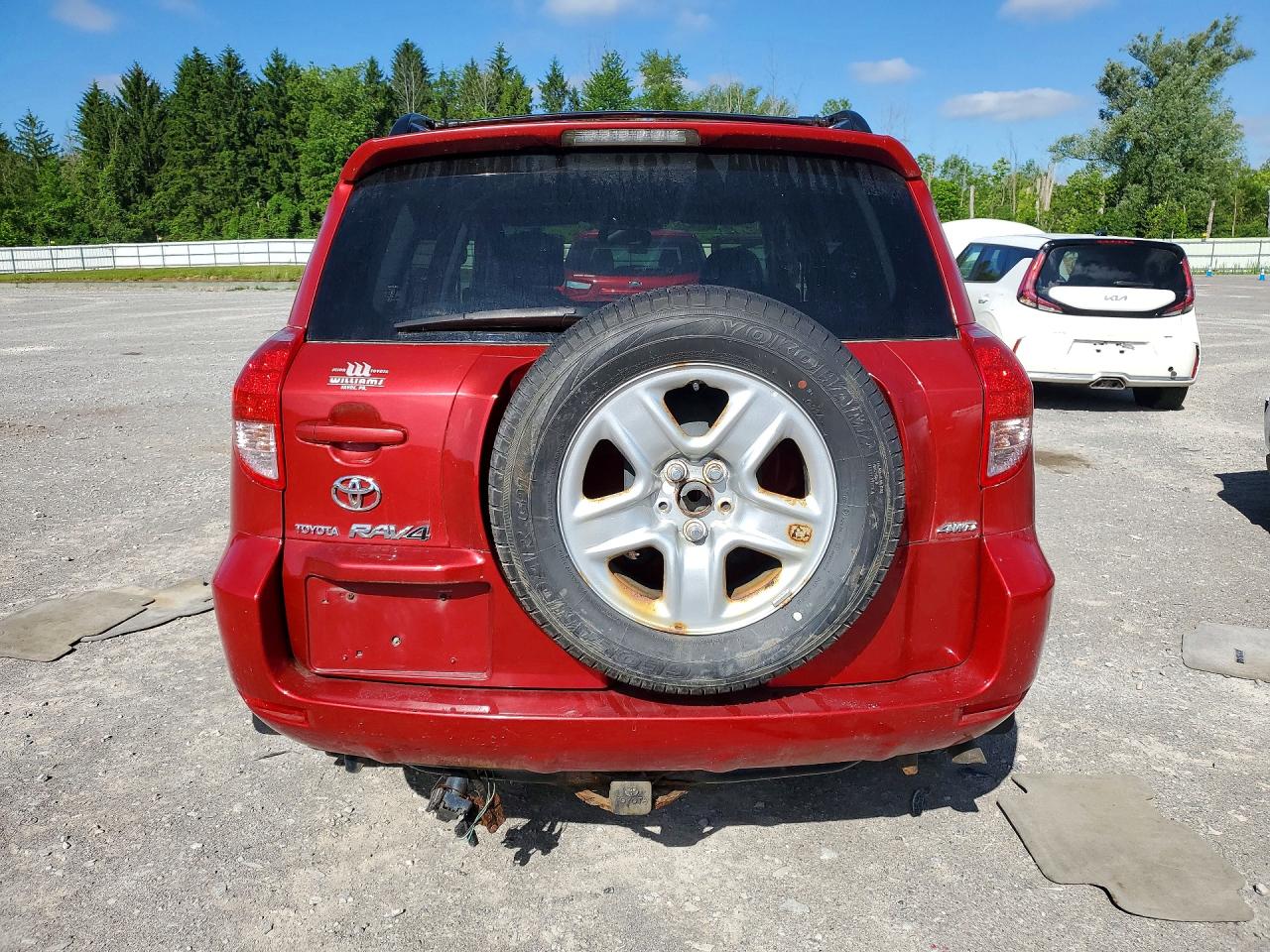 Toyota RAV4 Base