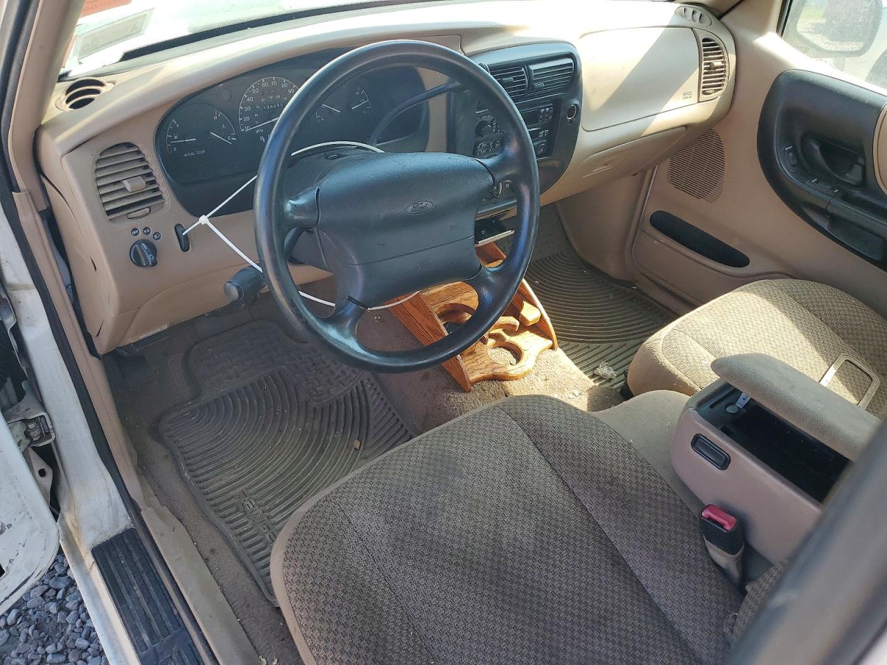 Ford Ranger Super Cab