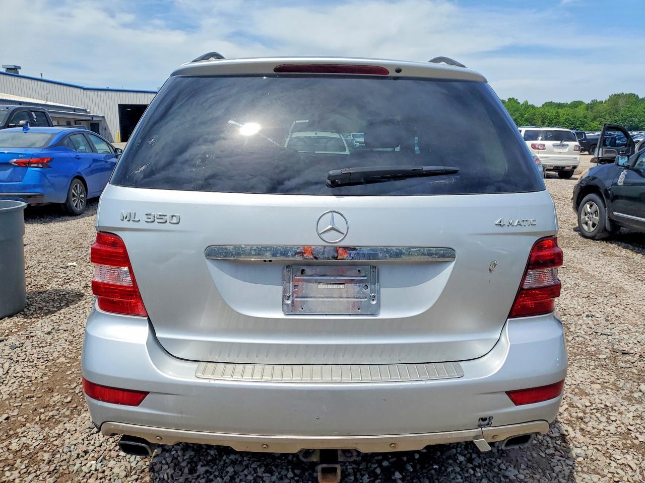 Mercedes-Benz M-Class 350