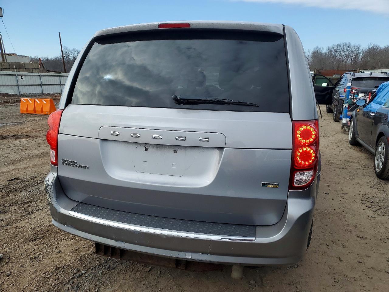 Dodge Caravan Se