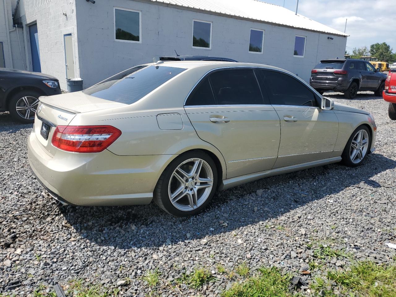 Mercedes-Benz E-Class 550 4matic