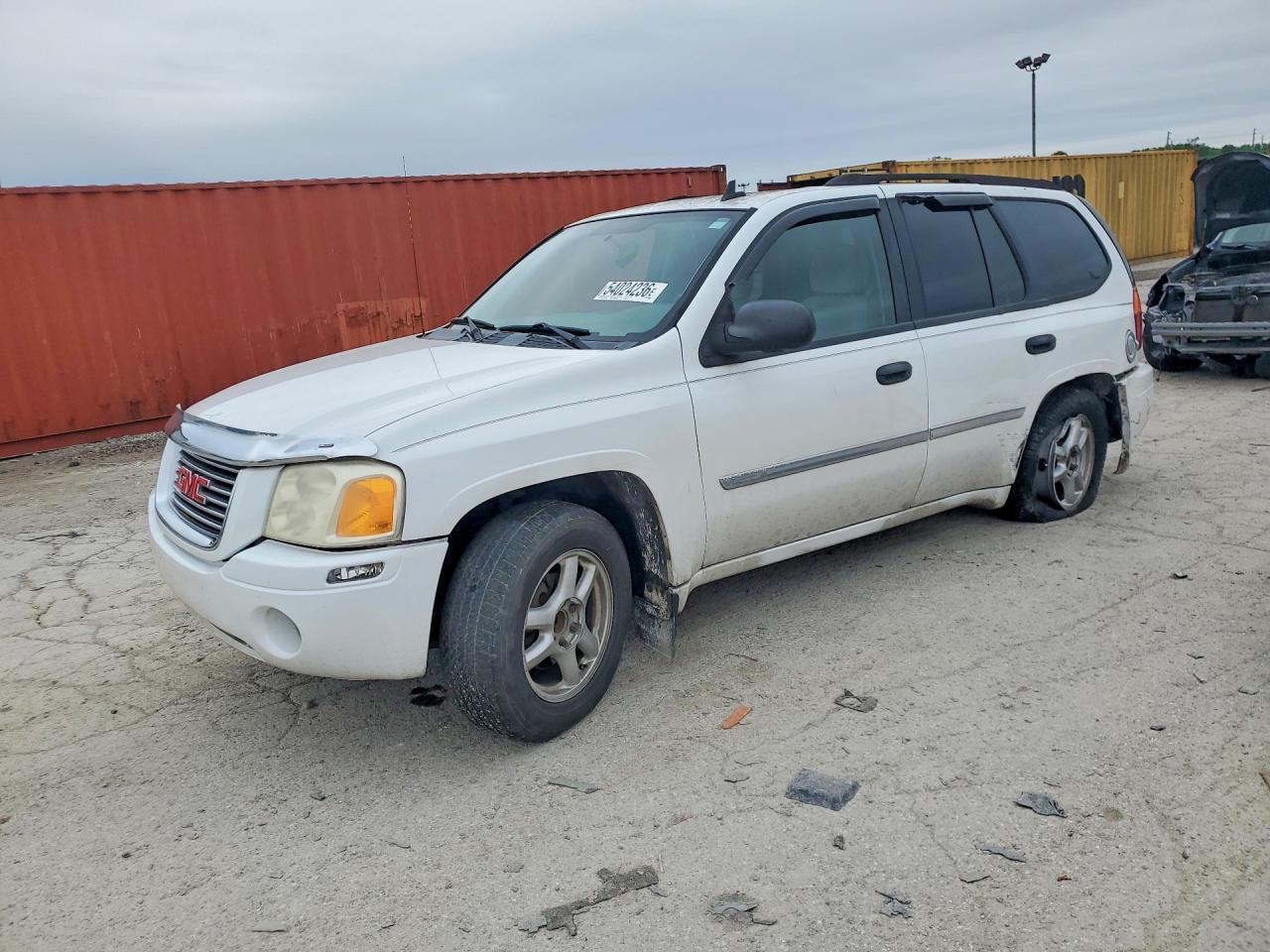 Salvage GMC Envoy Image
