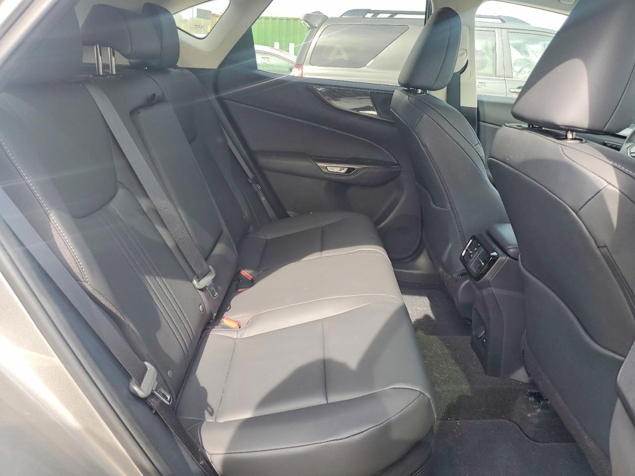 Lexus NX Premium