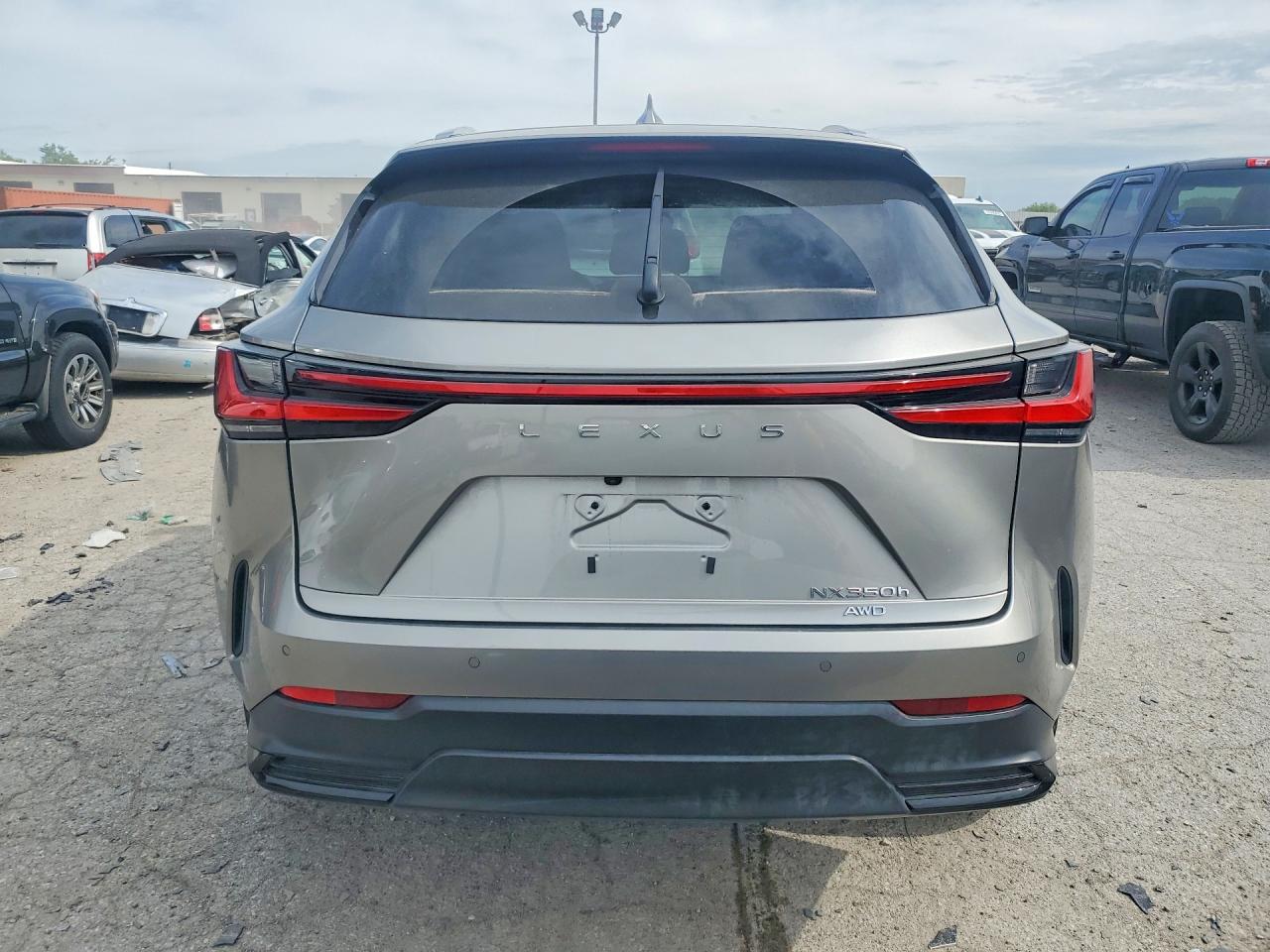 Lexus NX Premium