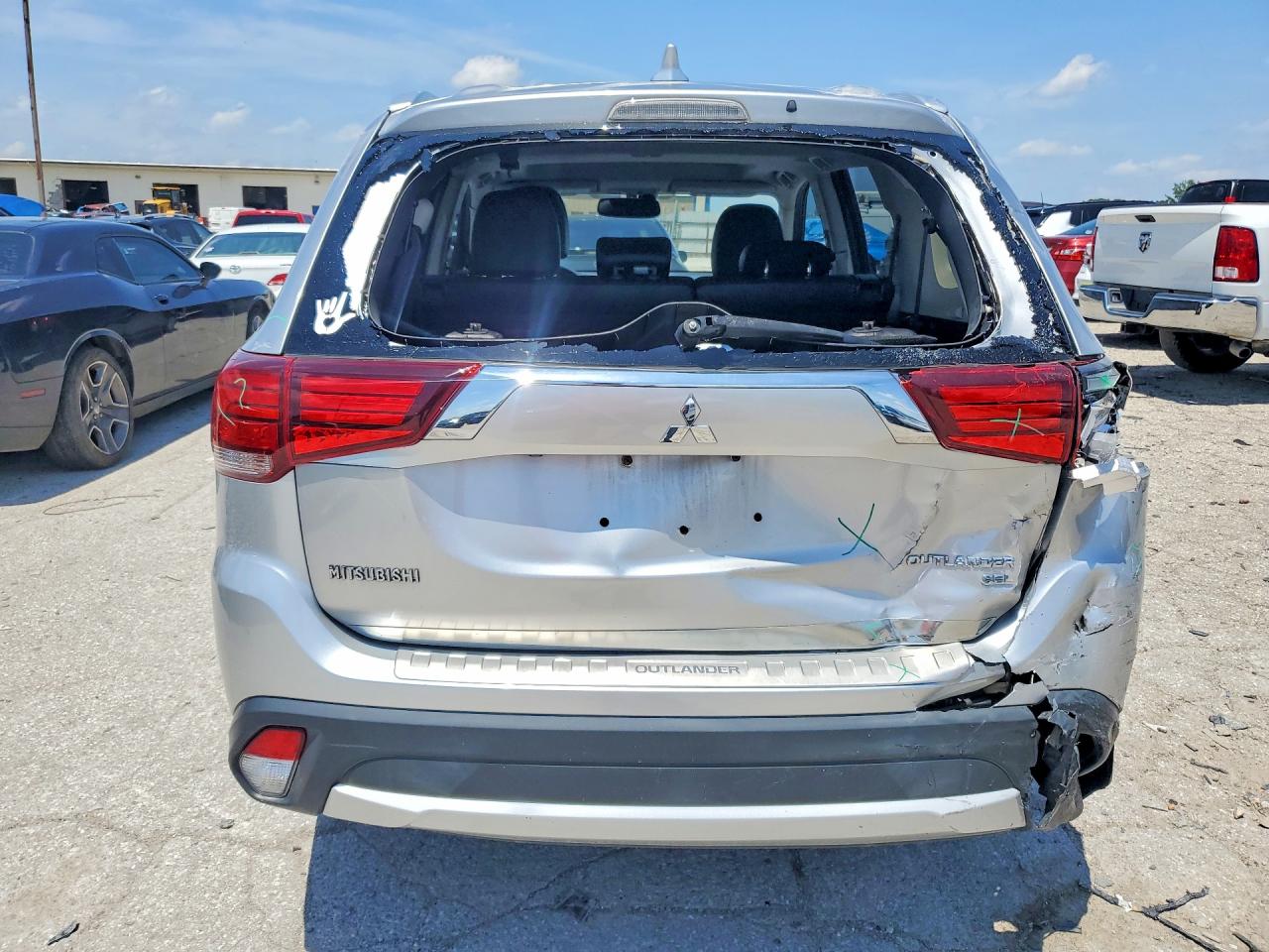 Mitsubishi Outlander Se