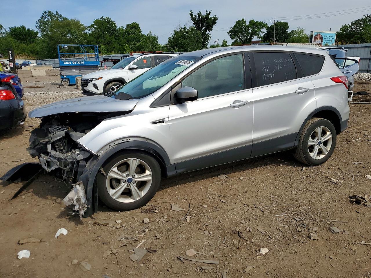 Salvage Ford Escape Image