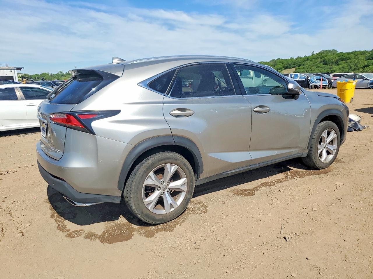 Lexus NX Base