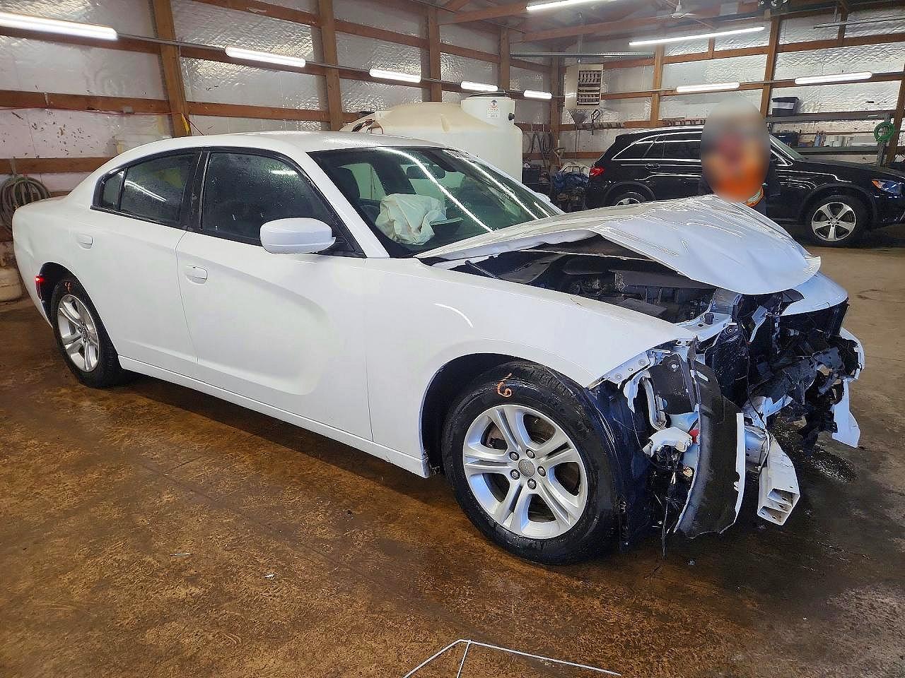 Dodge Charger Sxt