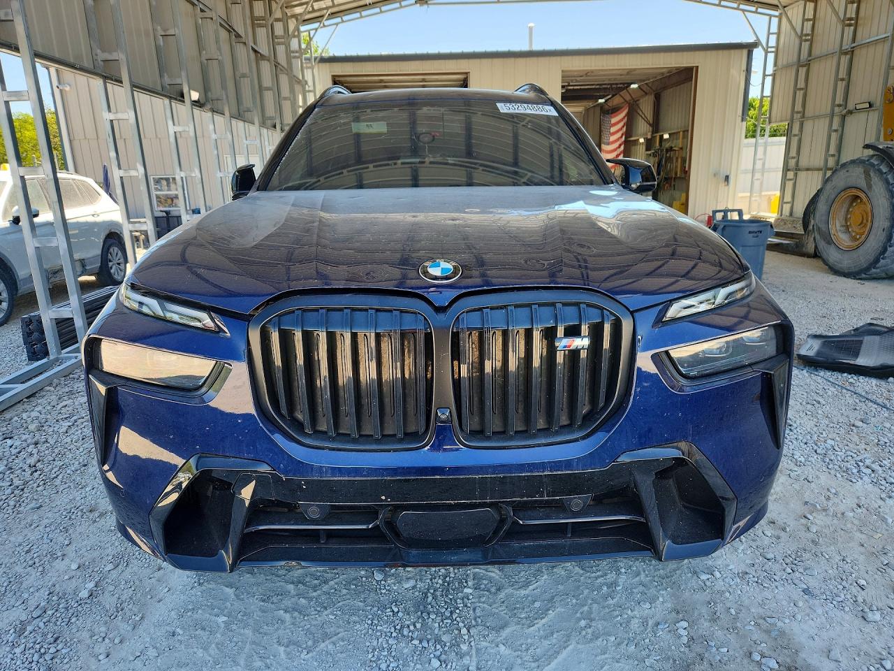 BMW X Series M60i
