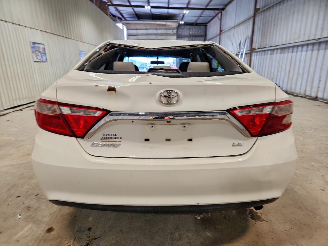 Toyota Camry Le