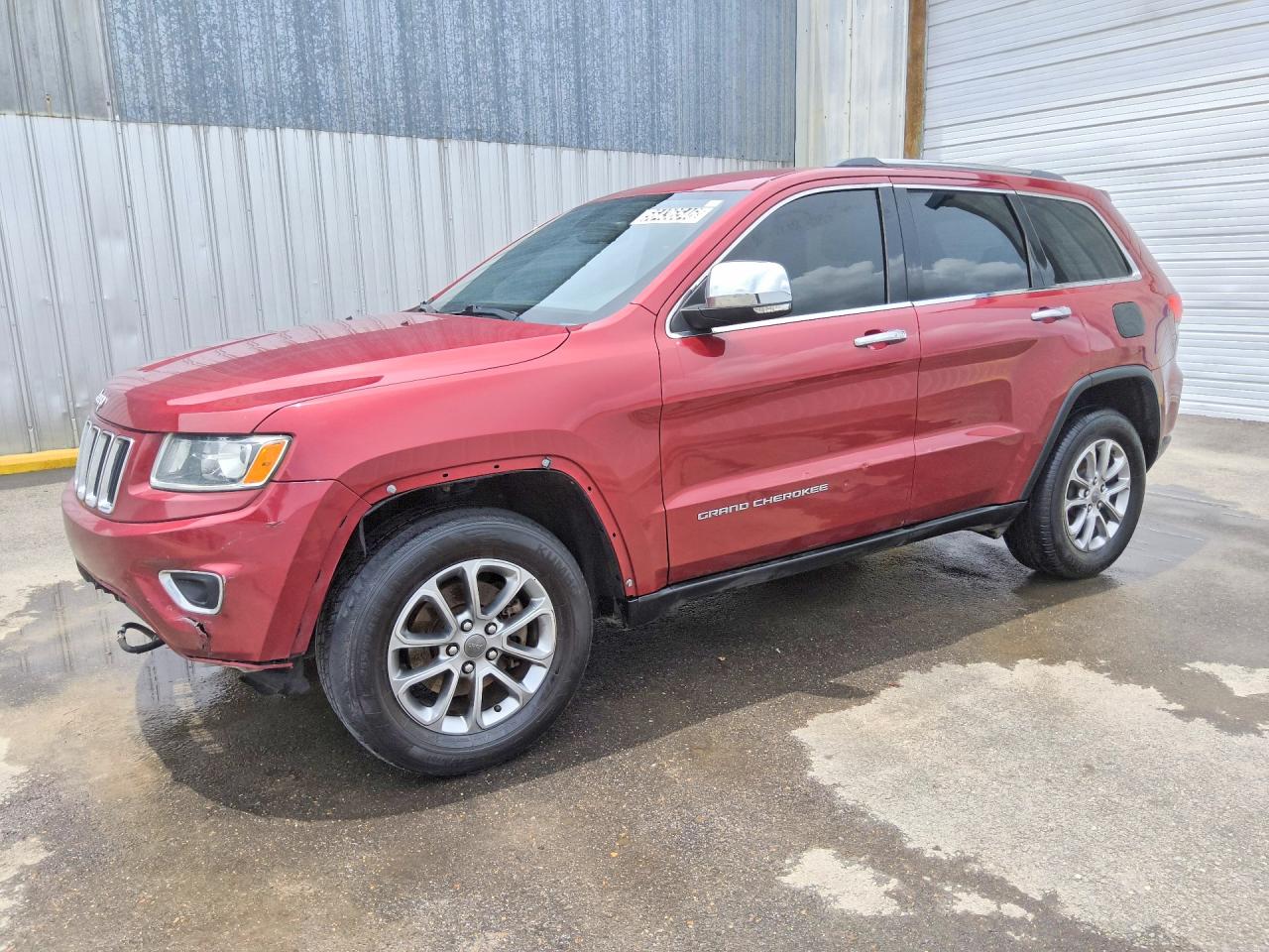 Salvage Jeep Cherokee Image