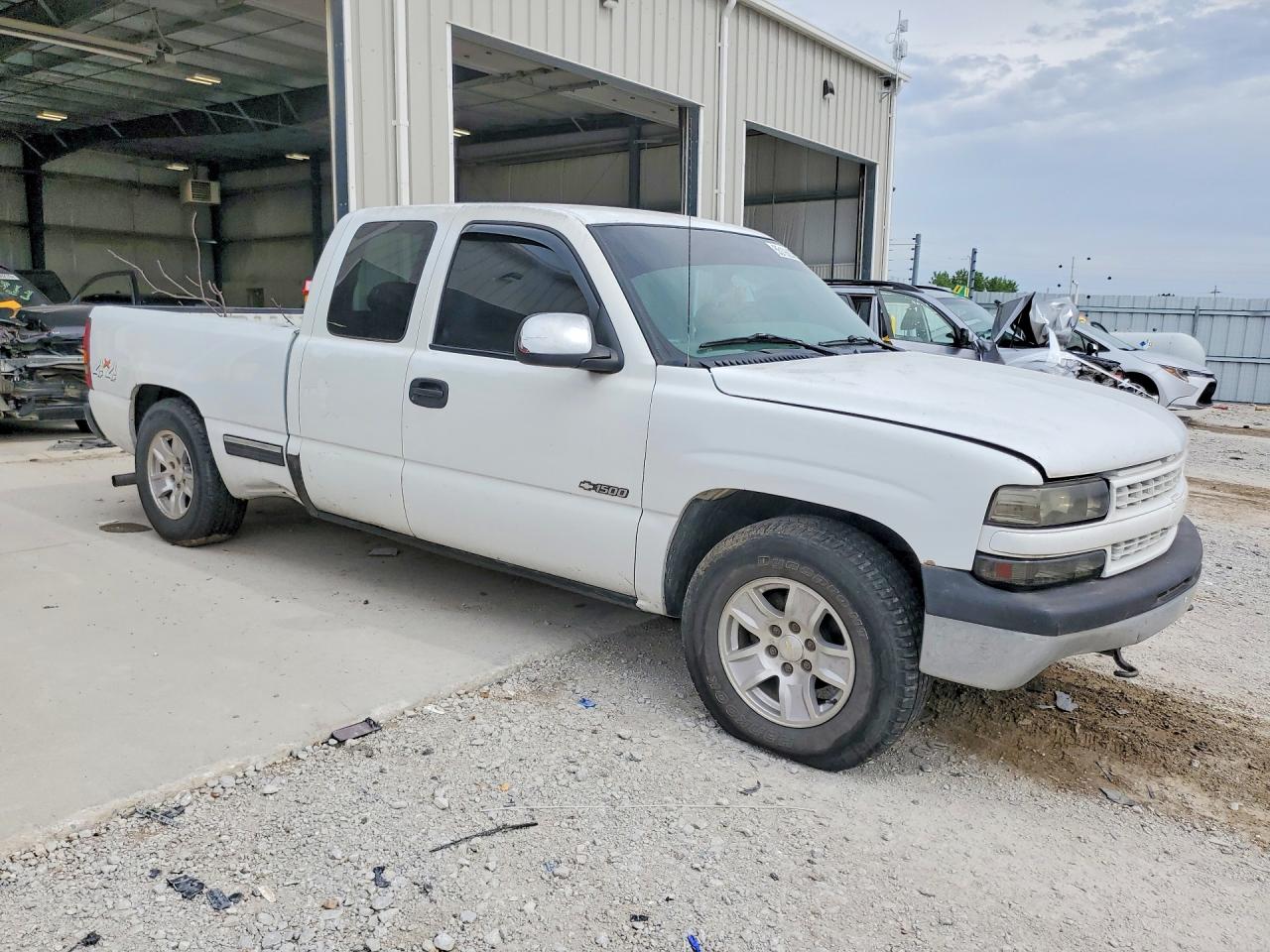 Chevrolet Silverado C1500