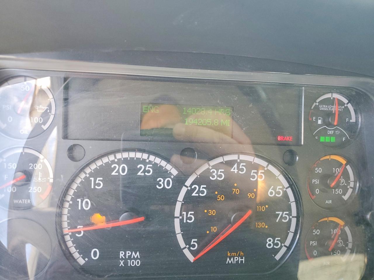 Freightliner 114sd