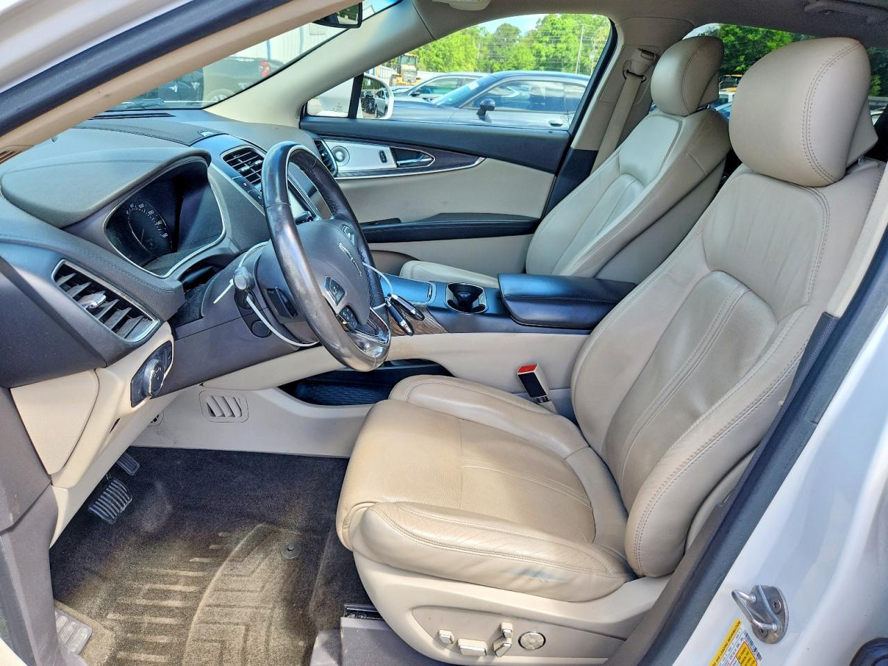 Lincoln MKX Reserve