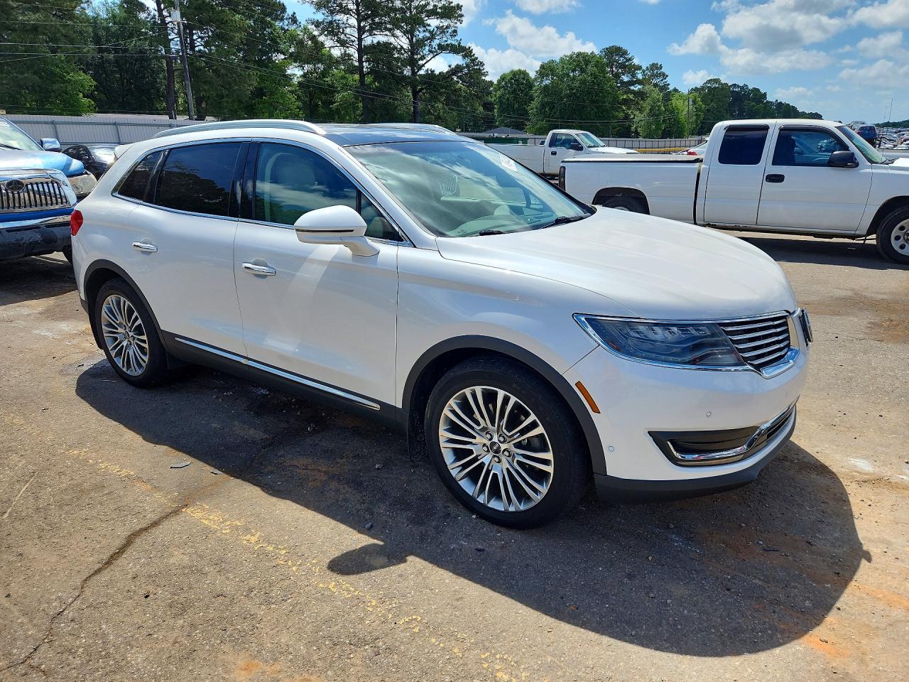 Lincoln MKX Reserve