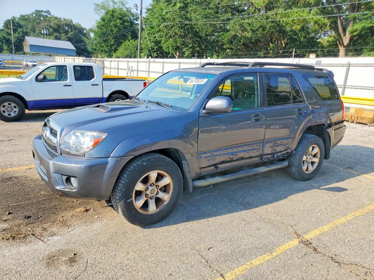 Salvage Toyota 4Runner Image