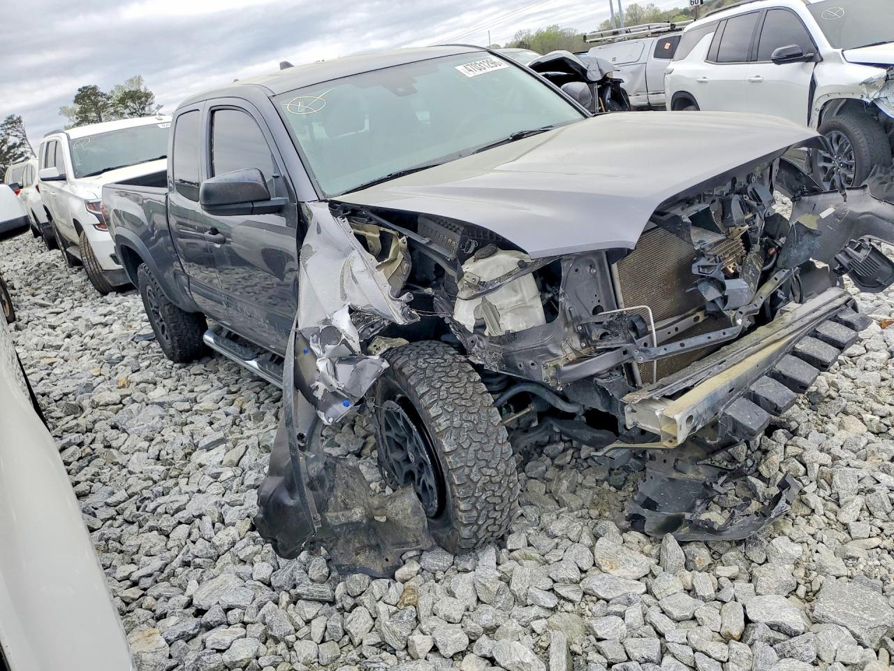Toyota Tacoma Sr V6