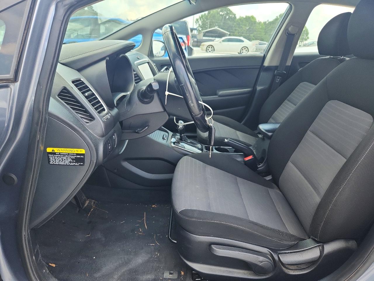 Kia Forte S