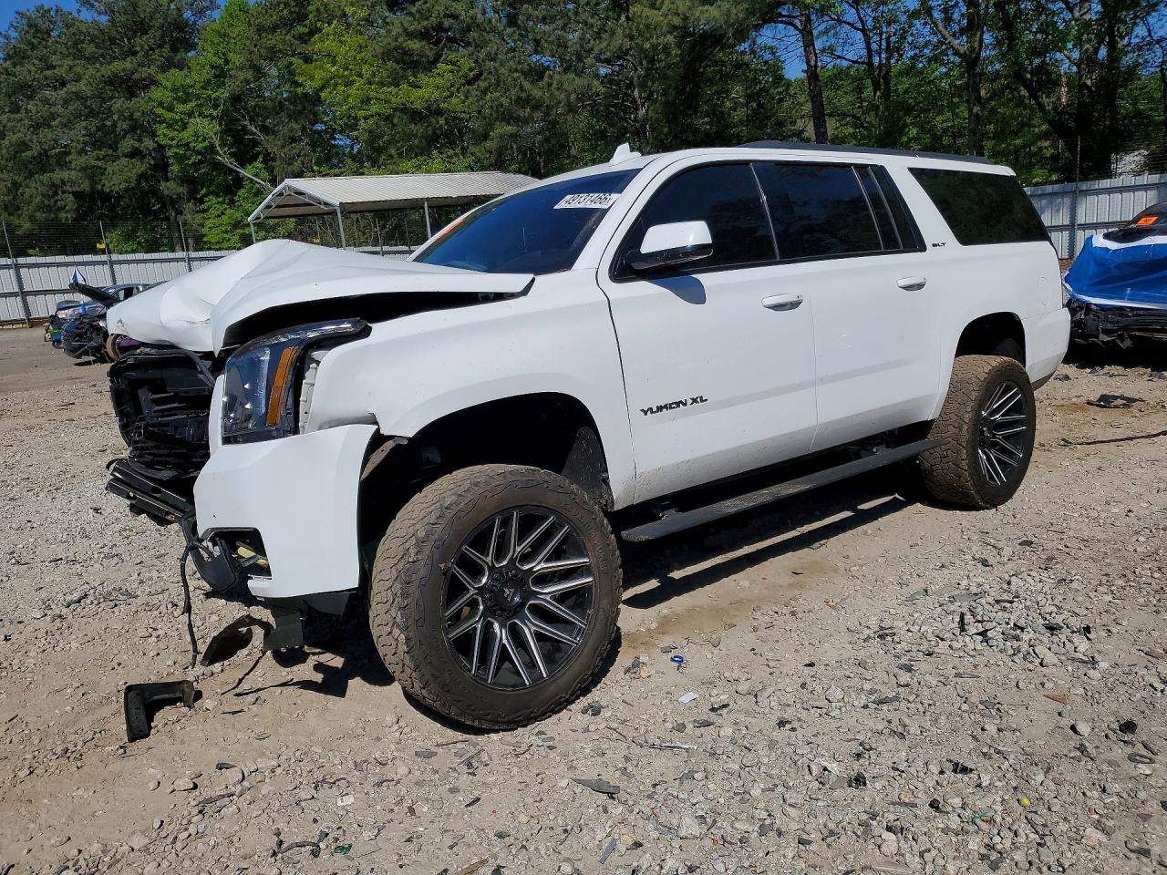 Salvage GMC Yukon Image