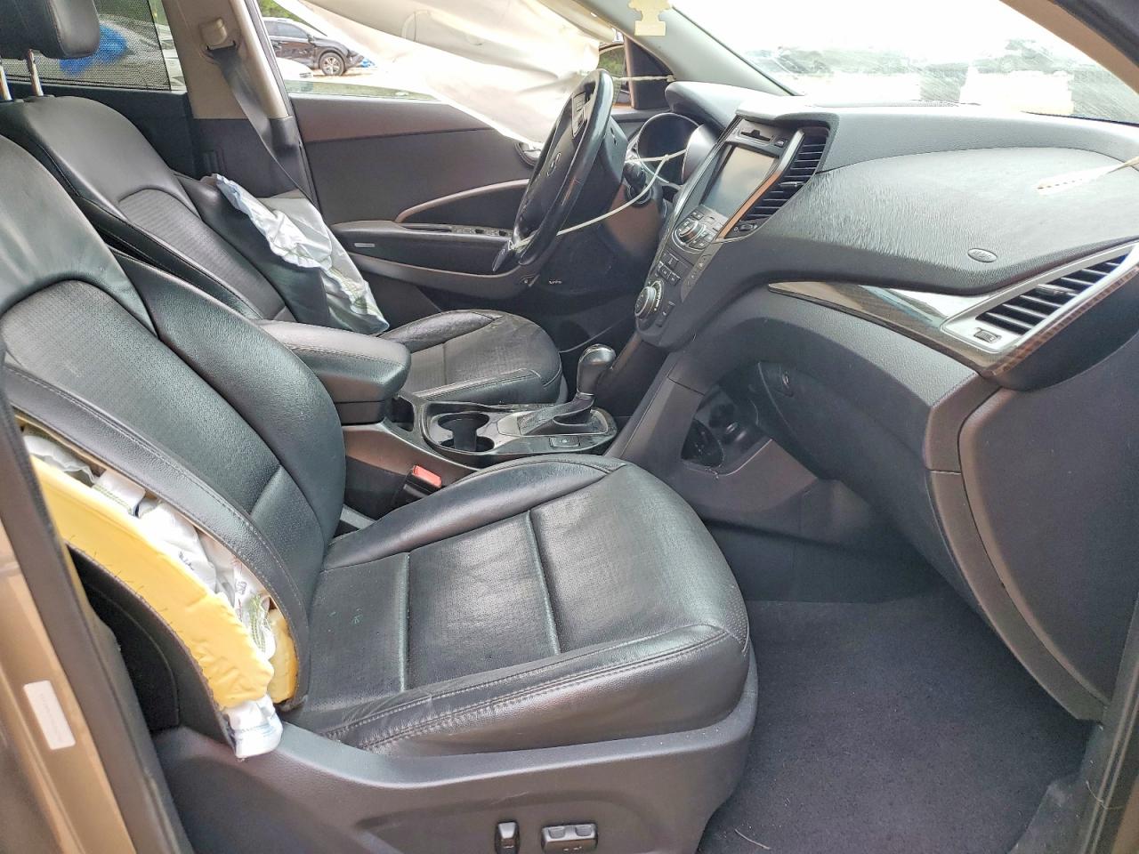 Hyundai SANTA FE 2.0t