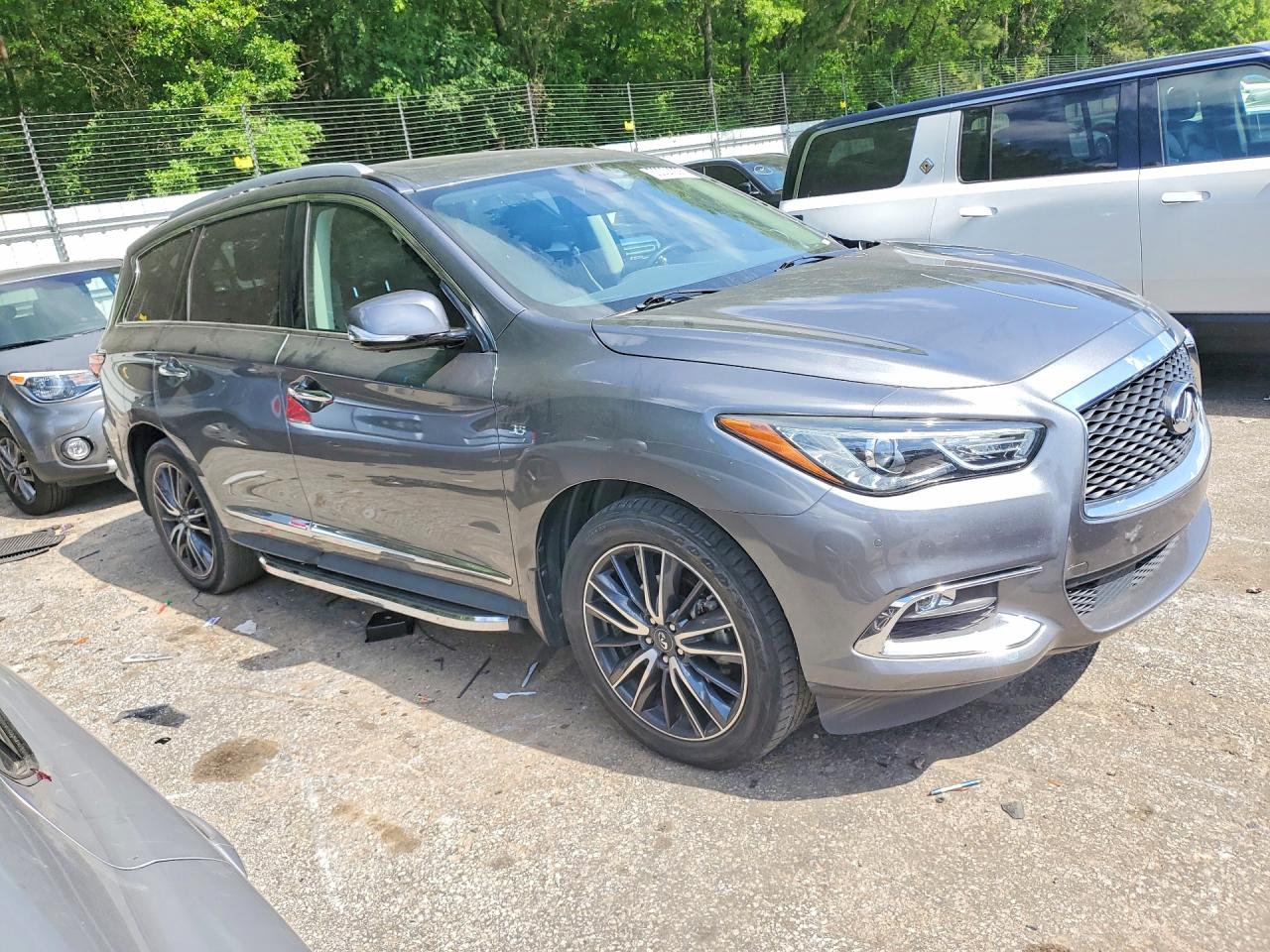 INFINITI Qx Base