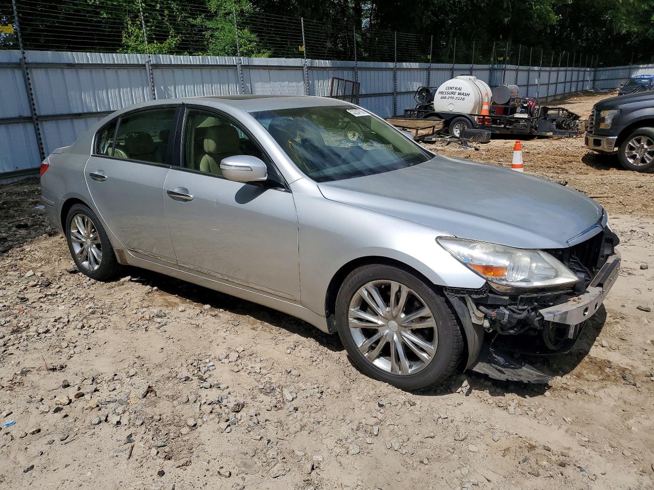 Hyundai Genesis 4.6l