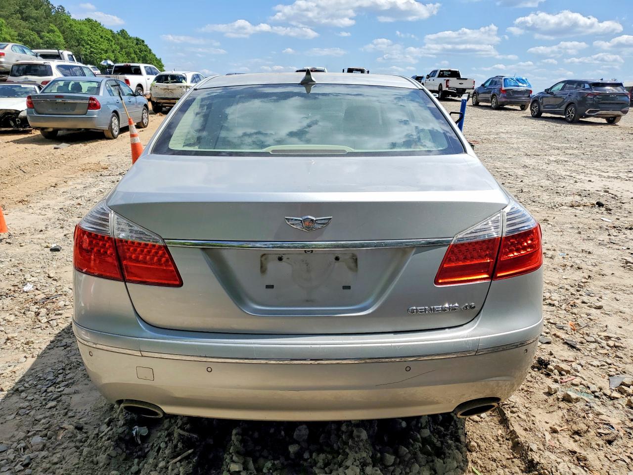 Hyundai Genesis 4.6l