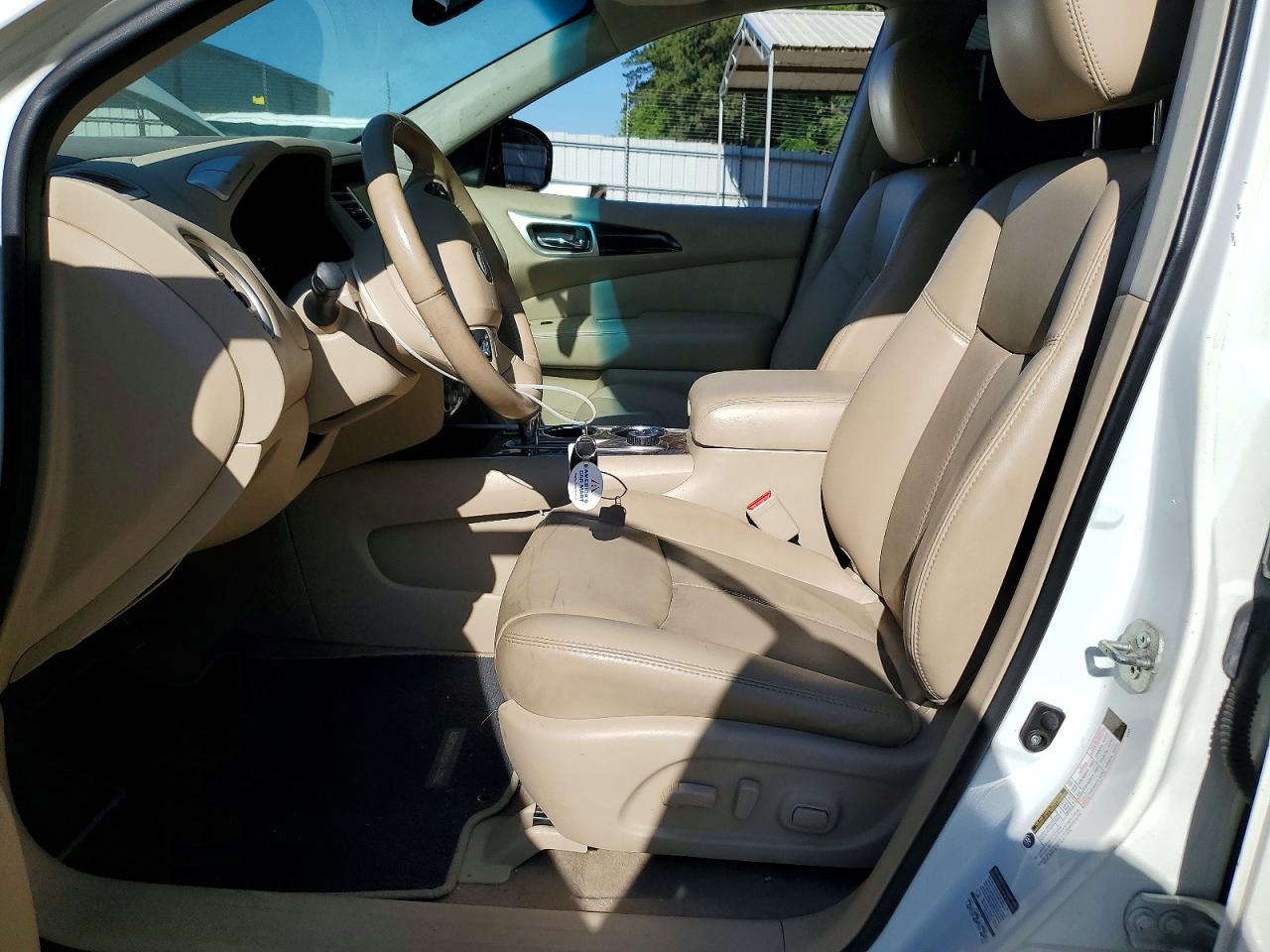Nissan Pathfinder Sl