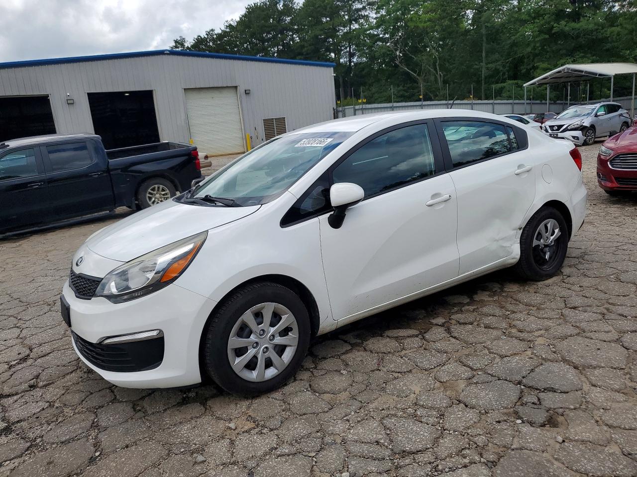 Salvage Kia Rio Image