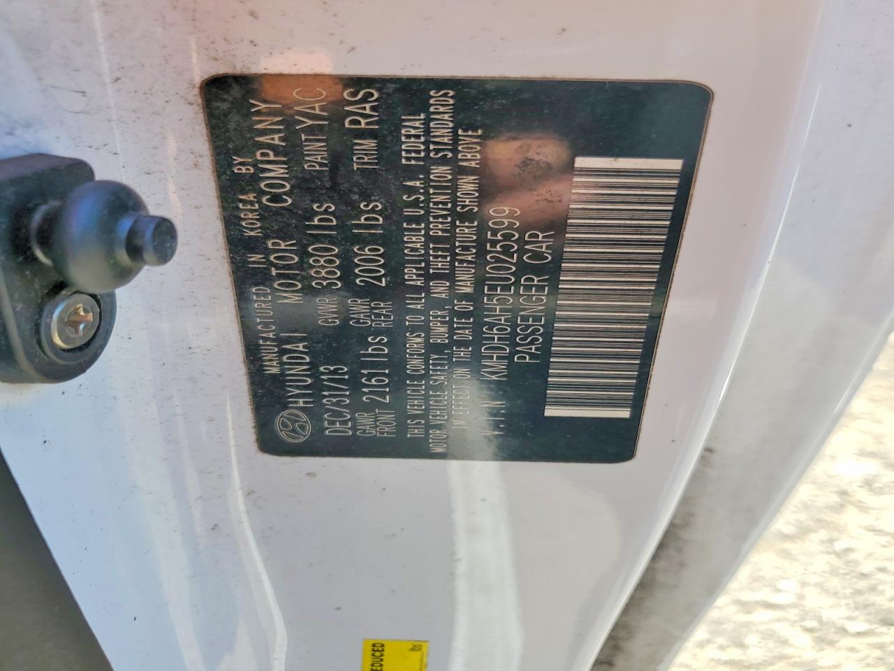 Hyundai ELANTRA Base