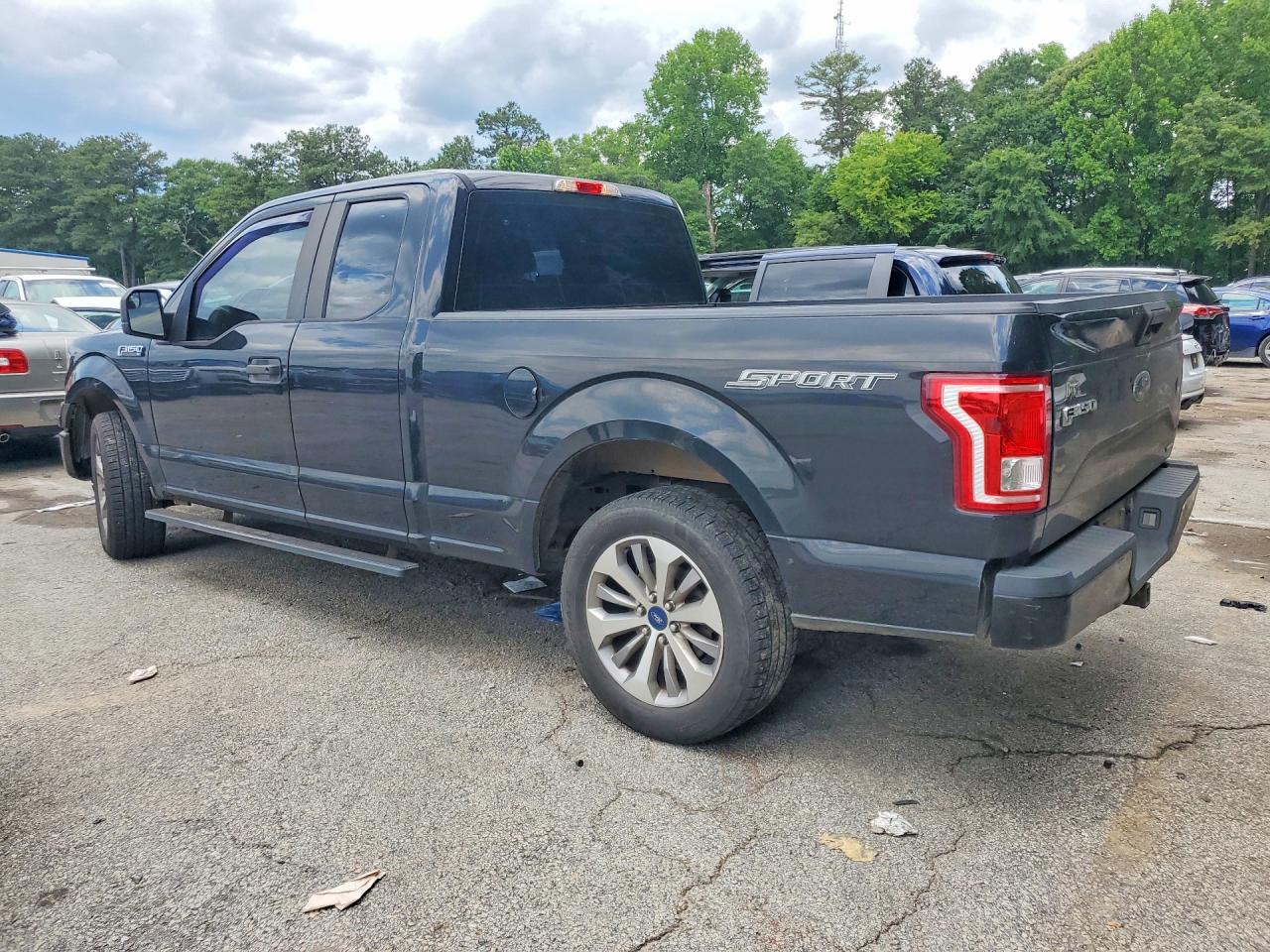 Ford F-150 Super Cab