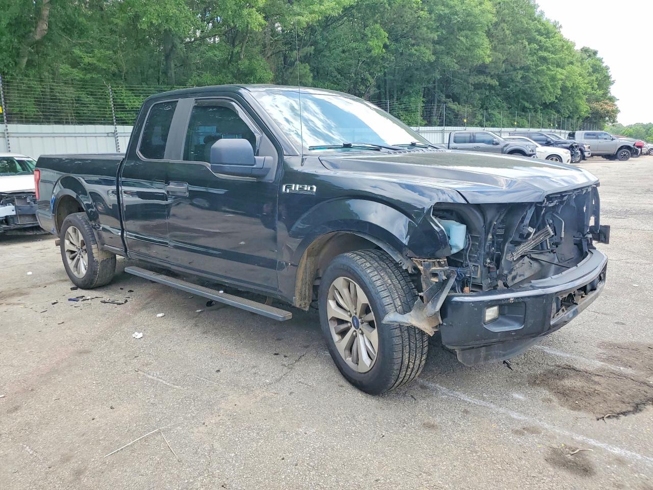 Ford F-150 Super Cab