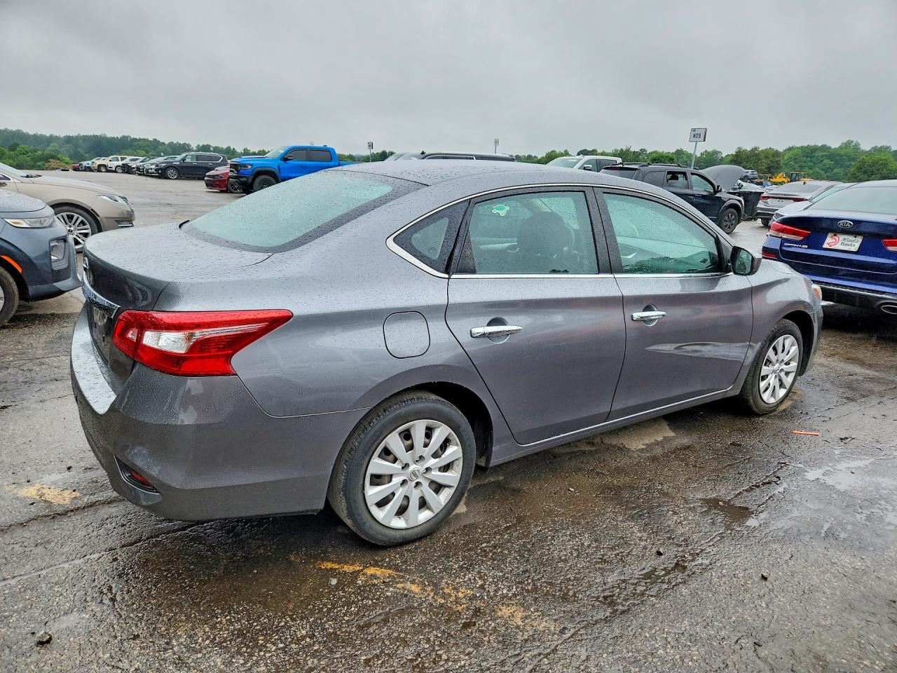 Nissan Sentra S